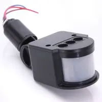 Szuper akció PIR érzékelő DC 12V 12 m 140° házban