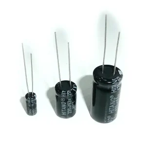 Ajánlat Elektrolit kondenzátor 100uF 160V 85°C 13x26 álló