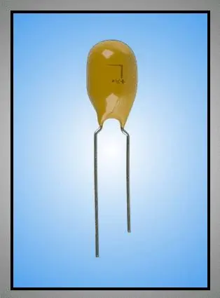 Gyors kiszállítás TANTAL kondenzátor 3.3uF 16V 20%